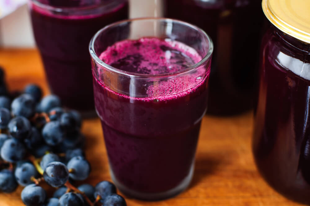 Grape juice .